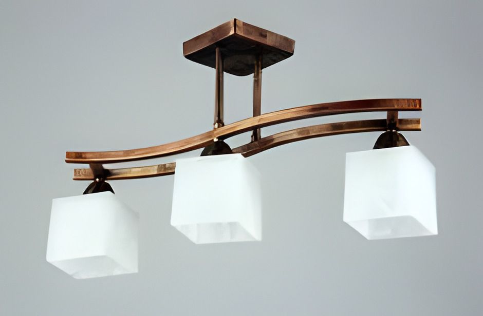 Люстра B A1505/3 трехламповая Люстра B A1505/3 трехламповая