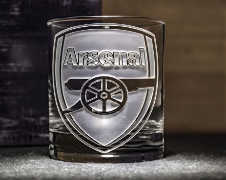 Склянка для віскі з гравіюванням логотипу клубу Arsenal FC SandDecor Склянка для віскі з гравіюванням логотипу клубу Arsenal FC SandDecor