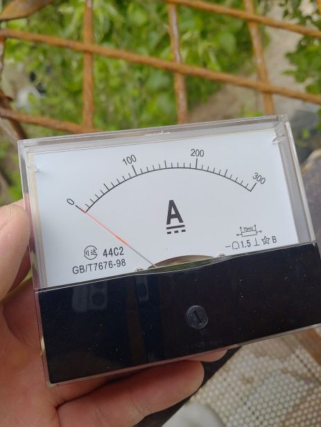 Аналоговый амперметр DC 0-300a класс 1,5%