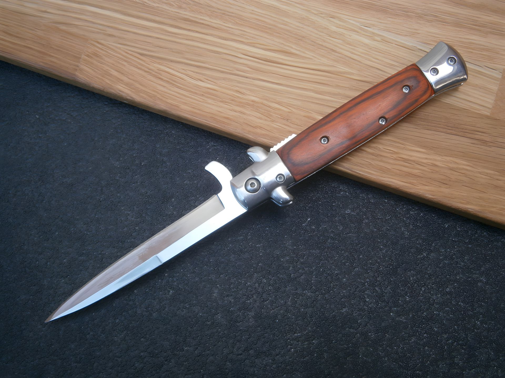 Кишеньковий складаний ніж Italian Elegant Brown 665 Liner-Lock Аssist 23 см Кишеньковий складаний ніж Italian Elegant Brown 665 Liner-Lock Аssist 23 см