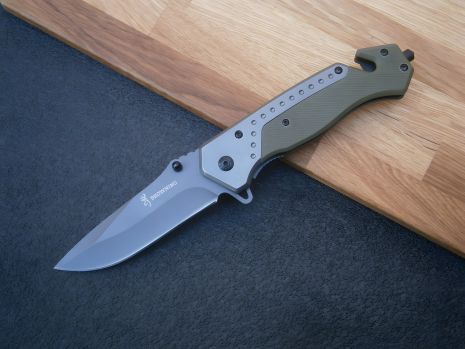 Кишеньковий складаний ніж Browning A835 стропоріз склобій 22 см Кишеньковий складаний ніж Browning A835 стропоріз склобій 22 см