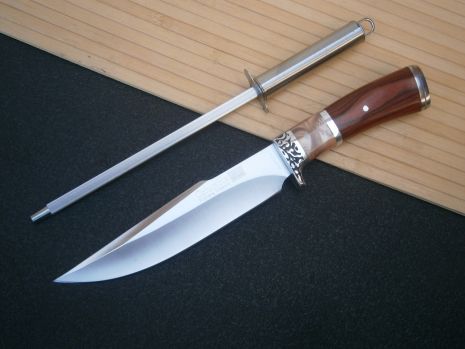 Ніж мисливський Columbia K315A BIG в чохлі 31 см + подарунок Мусат для заточування та правки ножів Chef КТ-40