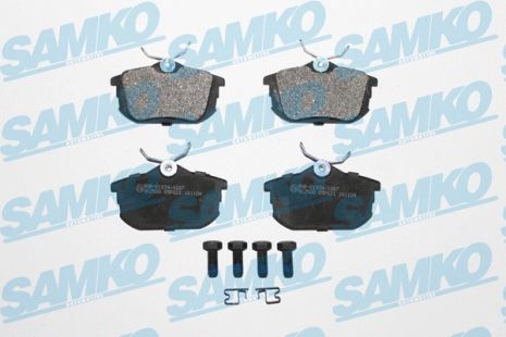 Комплект тормозных колодок SMART FORFOUR, VOLVO V40, MITSUBISHI COLT, SAMKO (5SP621)