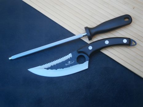 Ніж кухарський Sonmelony Chef К-03А фултанг з серейтором 27 см + Мусат для заточування та правки ножів Ніж кухарський Sonmelony Chef К-03А фултанг з серейтором 27 см + Мусат для заточування та правки ножів