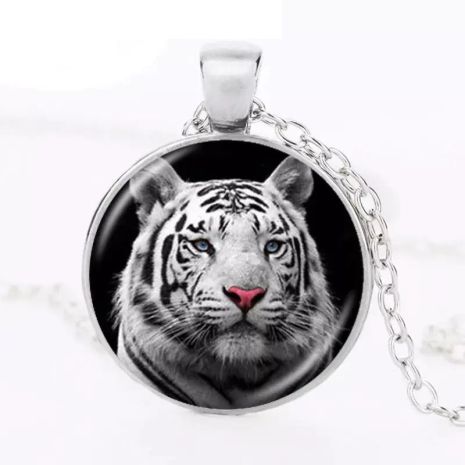Шикарный кулон Tiger белый Тигр подвеска