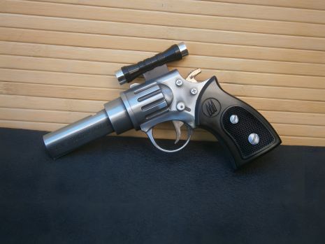 Металлическая турбогазовая зажигалка с лазером Revolver Silver, сувенирная
