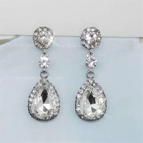 Серьги капельки прозрачные камни кристаллы