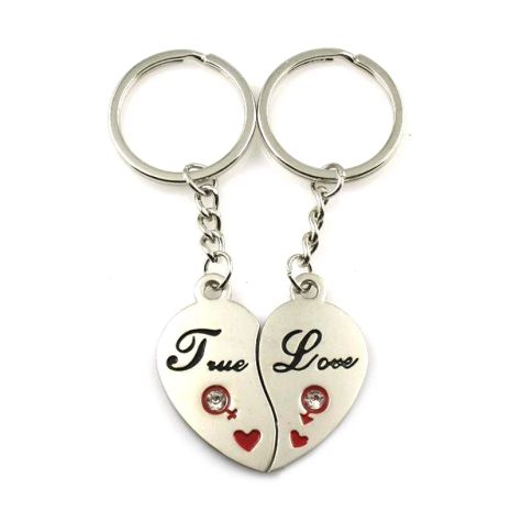 Парні брелки True love для двох дві половинки серця