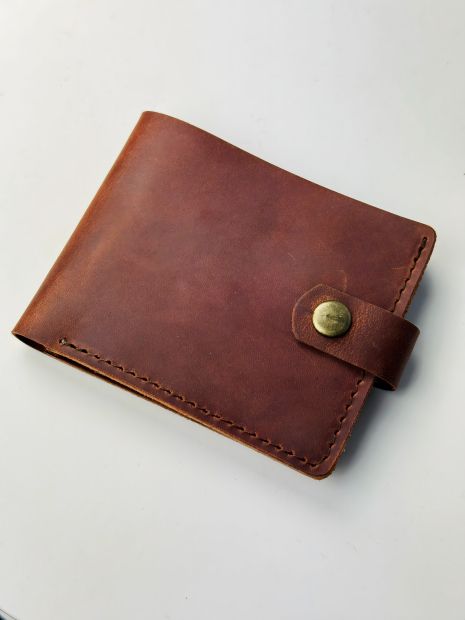 Чоловічий гаманець зі світло коричневої натуральної шкіри Чоловічий гаманець зі світло коричневої натуральної шкіри