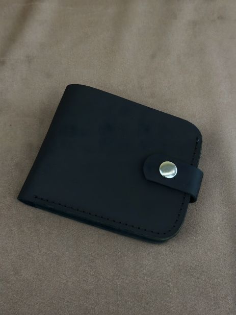 Чорний чоловічий гаманець із натуральної шкіри