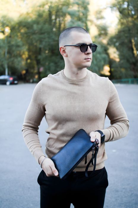 Шкіряний клатч із натуральної зернистої шкіри SKILL, чорний