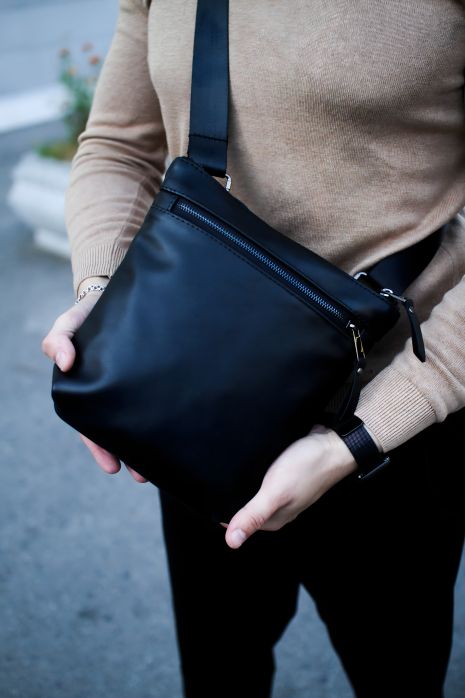 Чоловіча сумка через плече із натуральної гладкої шкіри, сумка-мессенджер