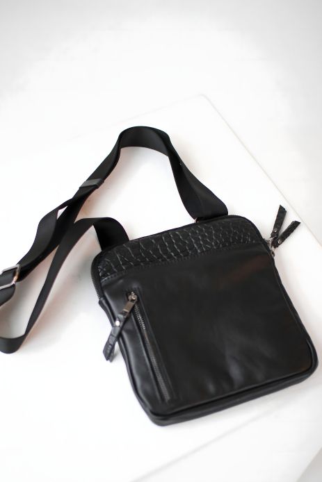 Чорна чоловіча шкіряна сумка через плече SKILL, EX-014