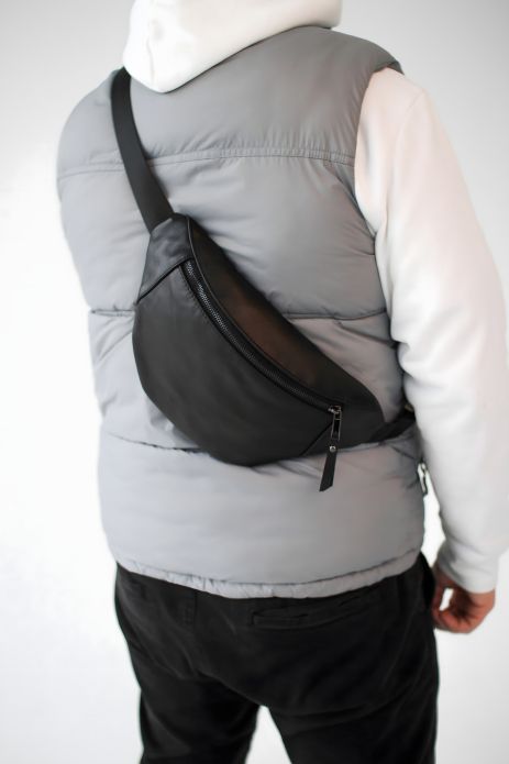 Чоловіча сумка бананка чорна, SKILL, шкіряна Чоловіча сумка бананка чорна, SKILL, шкіряна