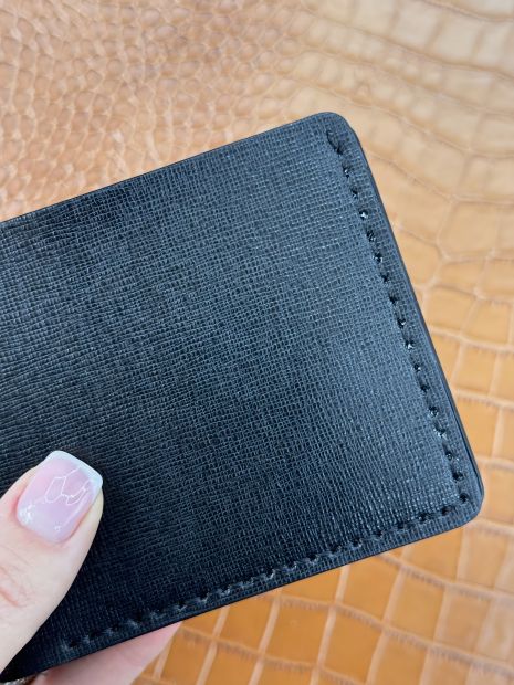 РУЧНОЇ РОБОТИ чоловічий гаманець-біфолд з натуральної шкіри Saffiano чорний