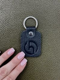 Шкіряний брелок чорний SKILL