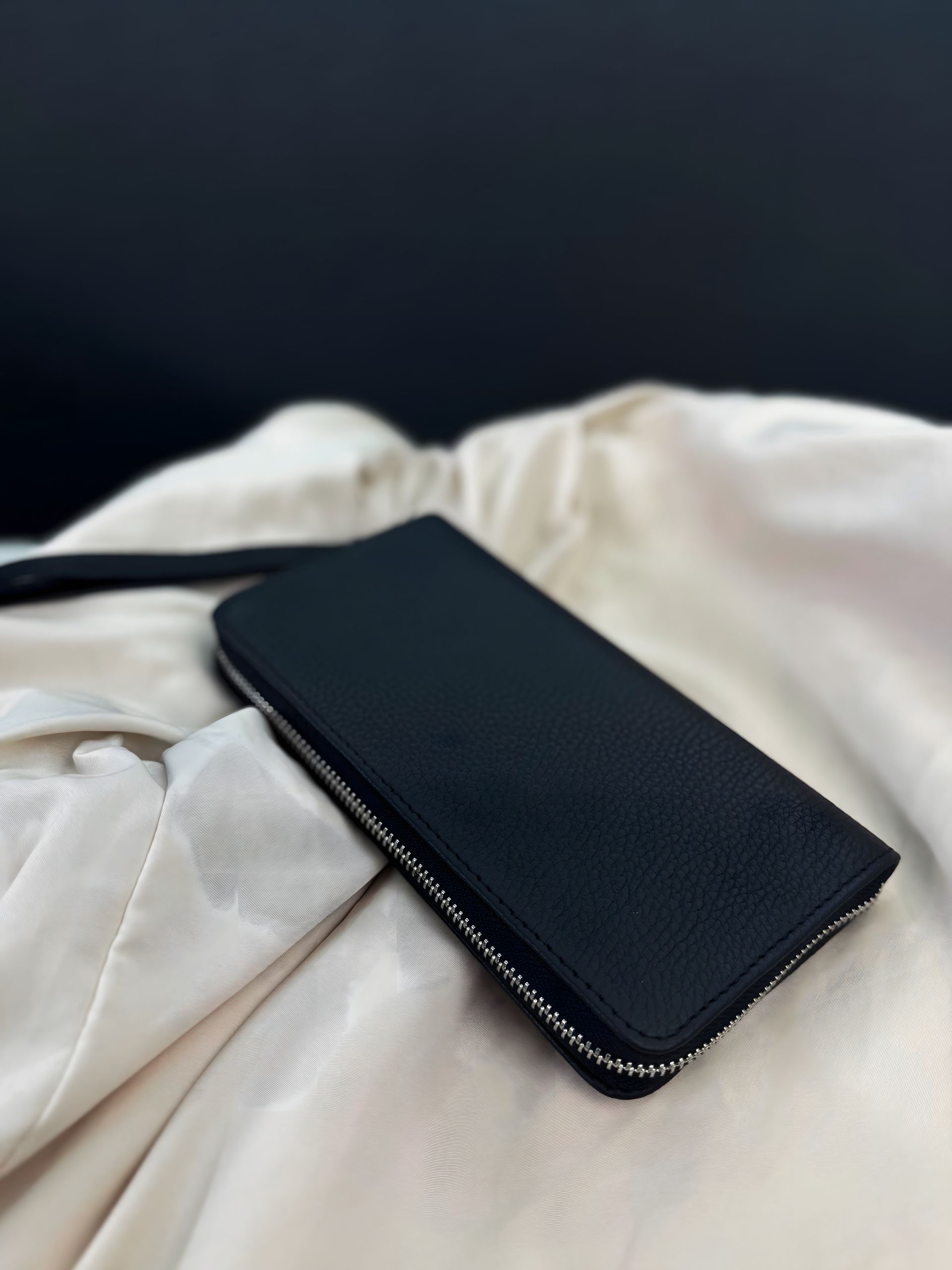 Чоловічий чорний клатч-гаманець із натуральної зернистої шкіри Чоловічий чорний клатч-гаманець із натуральної зернистої шкіри