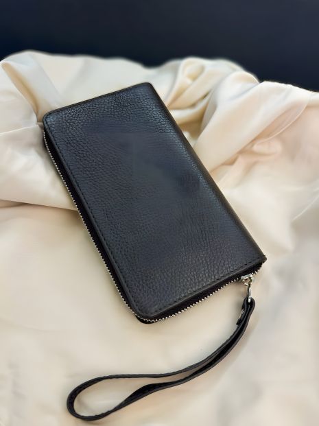 Коричневый чоловічий клатч-гаманець из натуральной зернистой кожи