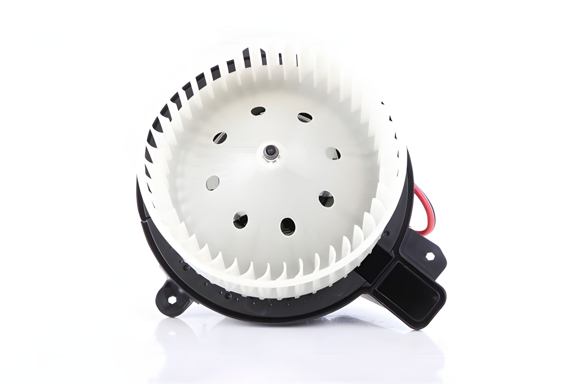 Вентилятор салона для AUDI A1, VW TAIGO и SEAT ARONA, NISSENS (87547) Вентилятор салона для AUDI A1, VW TAIGO и SEAT ARONA, NISSENS (87547)