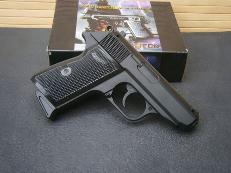 Газовая зажигалка-пистолет Walther черная матовая