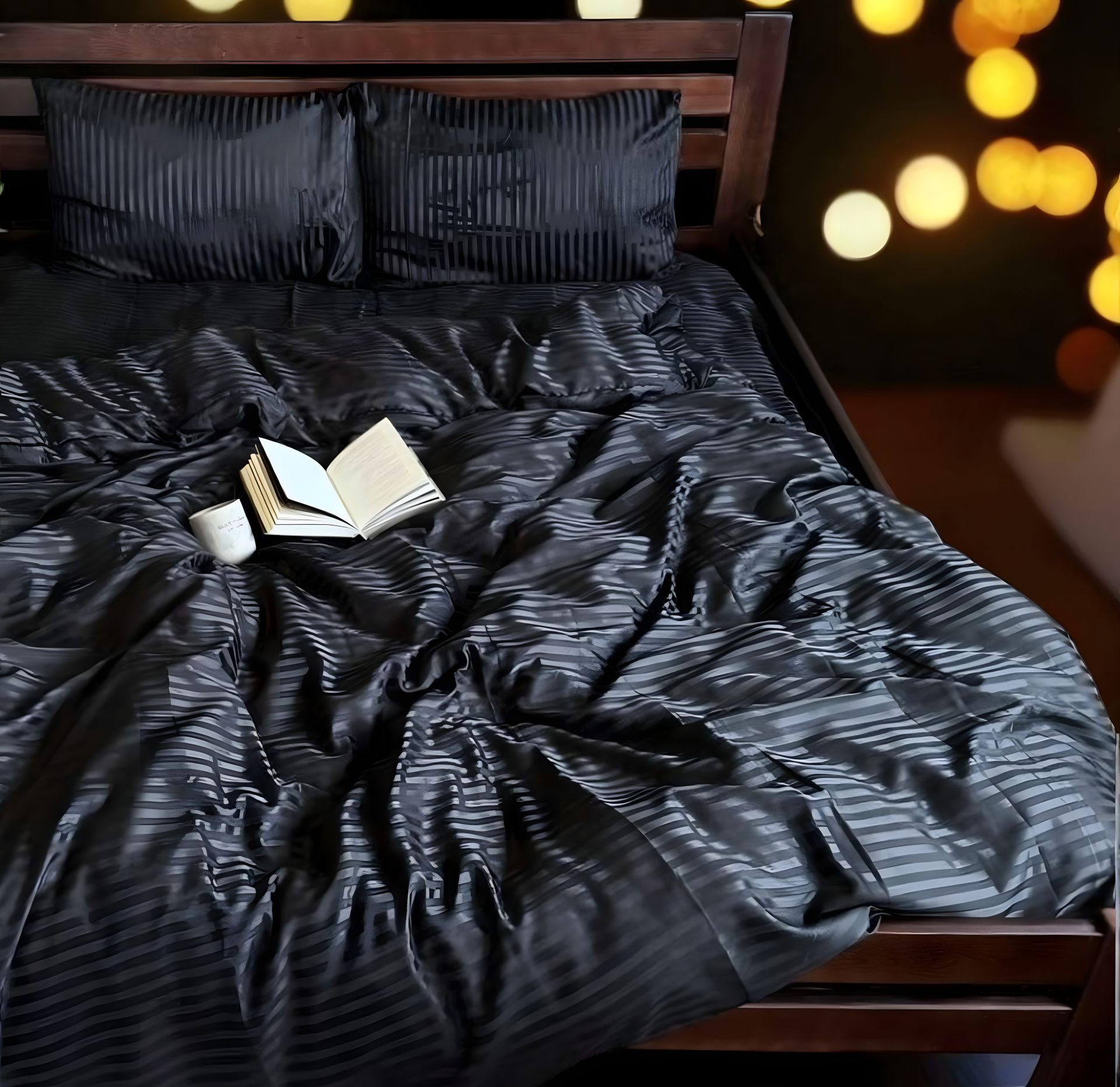 Постільної білизни комплект Сімейний страйп-сатин, 100% бавовна MakSon Black Elegance (030-2145210С) Постільної білизни комплект Сімейний страйп-сатин, 100% бавовна MakSon Black Elegance (030-2145210С)