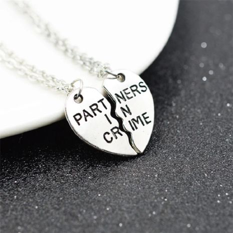 Парные подвески для влюбленных Partners In Crime две половинки сердца