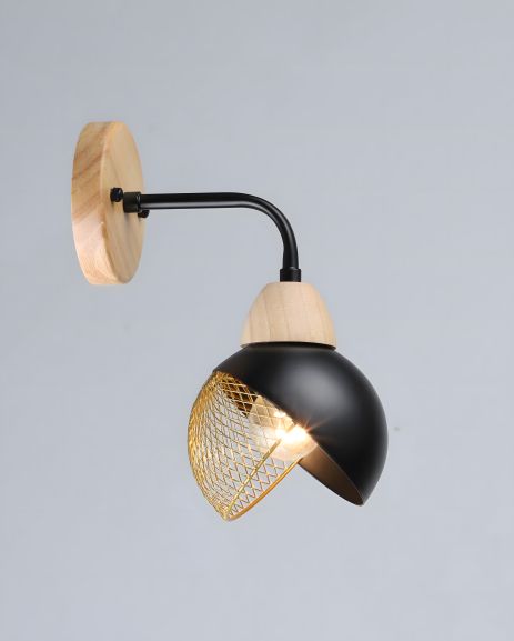 Елегантне бра з одним плафоном N6656/1W (Чорний+Дерево) Елегантне бра з одним плафоном N6656/1W (Чорний+Дерево)