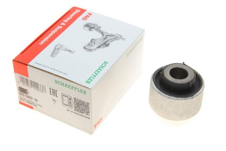 Сайлентблок важеля RENAULT MEGANE, FAG (829042210) Сайлентблок важеля RENAULT MEGANE, FAG (829042210)