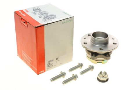 Комплект підшипника маточини колеса NISSAN NV300, OPEL VIVARO, RENAULT TRAFIC, FAG (713645190)