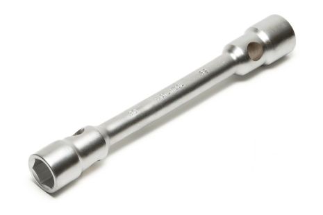 Ключ баллонный двусторонний 30х32 мм MASTERTOOL 73-0230