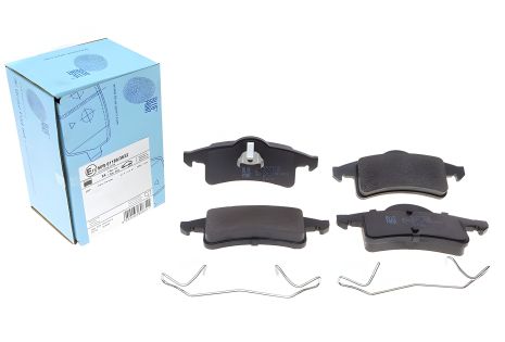 Комплект гальмівних колодок для JEEP GRAND CHEROKEE, BLUE PRINT (ADA104218) Комплект гальмівних колодок для JEEP GRAND CHEROKEE, BLUE PRINT (ADA104218)