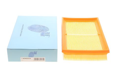 Повітряний фільтр SUZUKI SWIFT, BLUE PRINT (ADK82234) Повітряний фільтр SUZUKI SWIFT, BLUE PRINT (ADK82234)