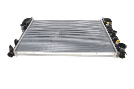 Охлаждающий радиатор для MERCEDES-BENZ S-CLASS, NRF (модель 53839)