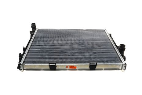 Охолодження двигуна радіатор BMW X5, NRF (55328) Охолодження двигуна радіатор BMW X5, NRF (55328)