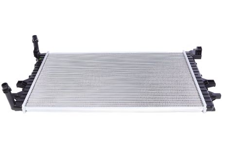 Радіатор двигуна охолодження SKODA KODIAQ, SEAT LEON, NRF (58471) Радіатор двигуна охолодження SKODA KODIAQ, SEAT LEON, NRF (58471)