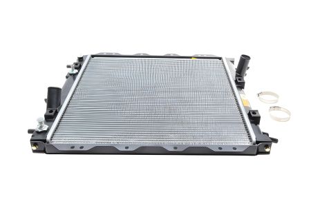 Радиатор двигателя для CHRYSLER PT, NRF (53337) Радиатор двигателя для CHRYSLER PT, NRF (53337)