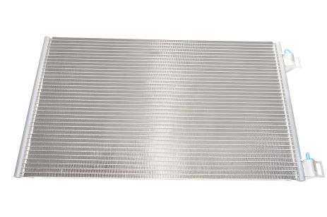 Конденсор кондиціонера радіатор MERCEDES-BENZ CITAN, RENAULT KANGOO, NRF (35902)