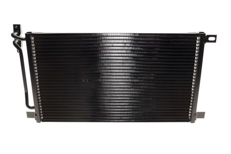Конденсор радіатор кондиціонера BMW X3, NRF (35748)