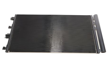 Конденсор радіатор кондиціонера RENAULT DUSTER, DACIA DUSTER, NRF (35969)