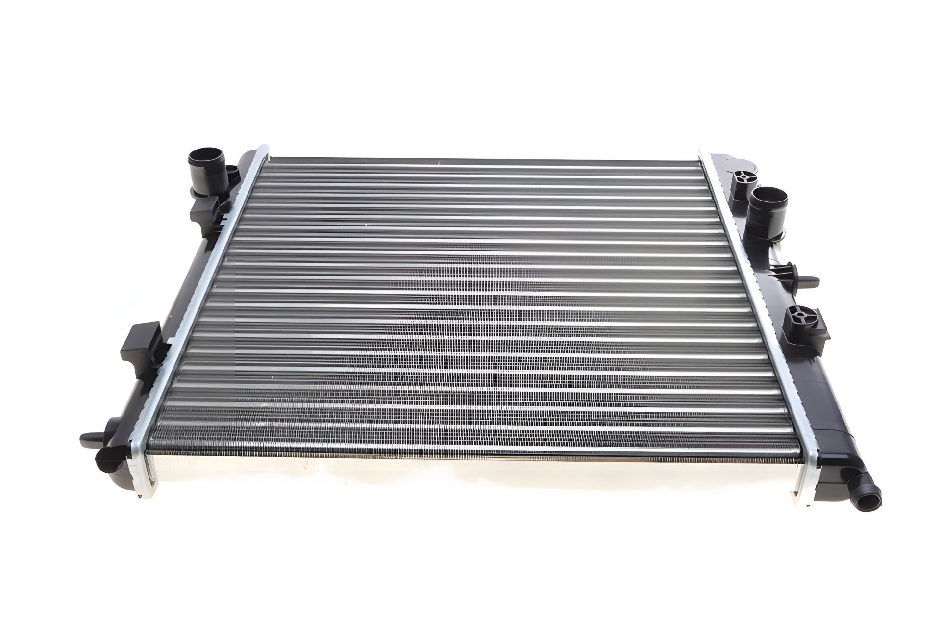 Охлаждающий радиатор двигателя CITROËN DS3, PEUGEOT 208, NRF (53837) Охлаждающий радиатор двигателя CITROËN DS3, PEUGEOT 208, NRF (53837)