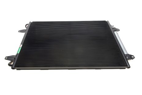 Конденсор радіатор кондиціонера VW PASSAT 14-(NRF) 350572