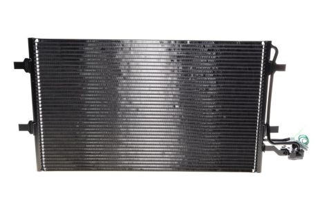Радіатор кондиціонера Volvo C30, C70 , S40 , V50 1.6-2.0D 12.03-12.12, NRF (35770)