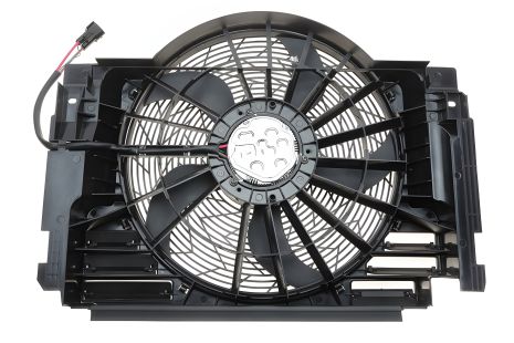 Вентилятор для радіатора охолодження BMW X5, NRF (47218) Вентилятор для радіатора охолодження BMW X5, NRF (47218)