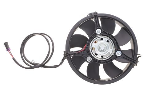 Вентилятор охолодження радіатора для VW PASSAT, AUDI A4, AUDI A6 від NRF (47383) Вентилятор охолодження радіатора для VW PASSAT, AUDI A4, AUDI A6 від NRF (47383)