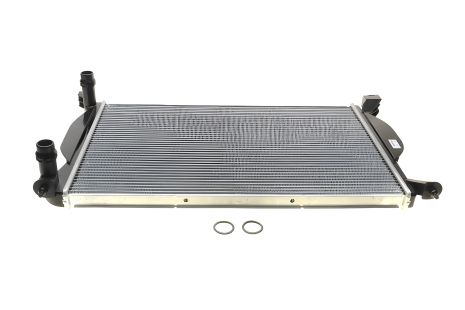 Двигуна охолодження радіатор SEAT EXEO, AUDI A4, NRF (50539)