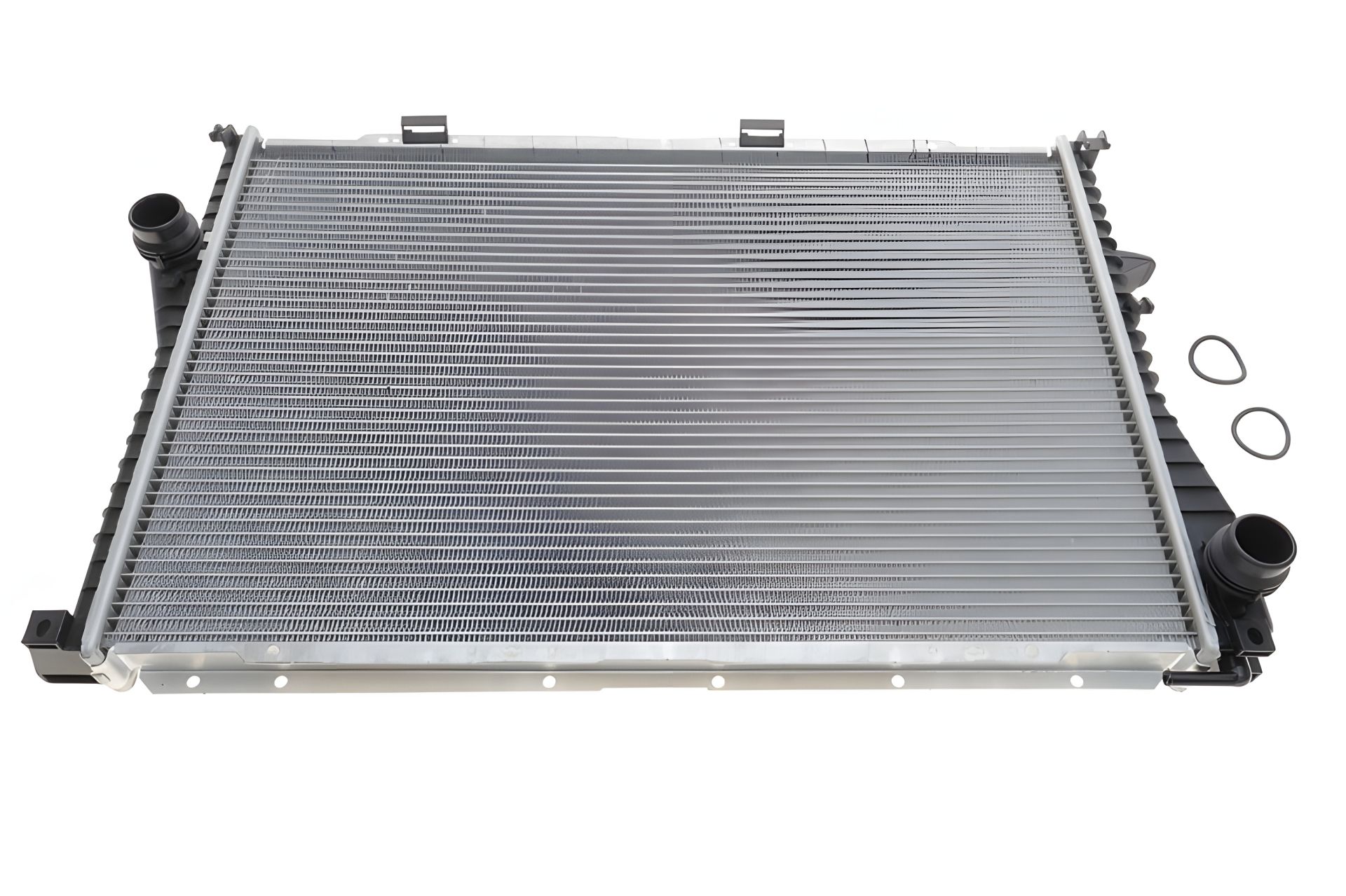 Радіатор двигуна охолодження BMW 5,7-Series E39/E38 94- (NRF) Радіатор двигуна охолодження BMW 5,7-Series E39/E38 94- (NRF)