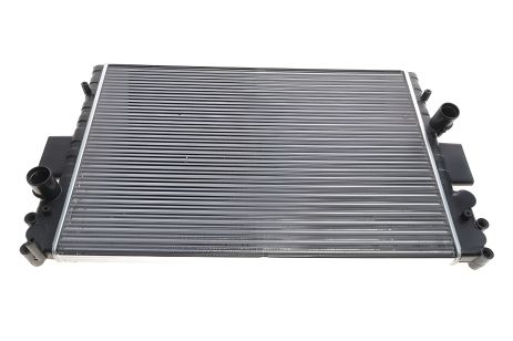Радіатор охолодження двигуна для IVECO DAILY, NRF (53614A)