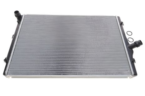 Радіатор охолодження двигуна Octavia/SuperB (3T4), NRF (53425) (1K0121251AB) Радіатор охолодження двигуна Octavia/SuperB (3T4), NRF (53425) (1K0121251AB)