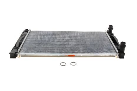 Охолодження двигуна радіатор NRF SKODA SUPERB, VW PASSAT (56127) Охолодження двигуна радіатор NRF SKODA SUPERB, VW PASSAT (56127)