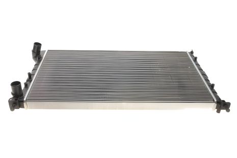 FIAT DOBLO радіатор охолодження двигуна, NRF (53231) FIAT DOBLO радіатор охолодження двигуна, NRF (53231)